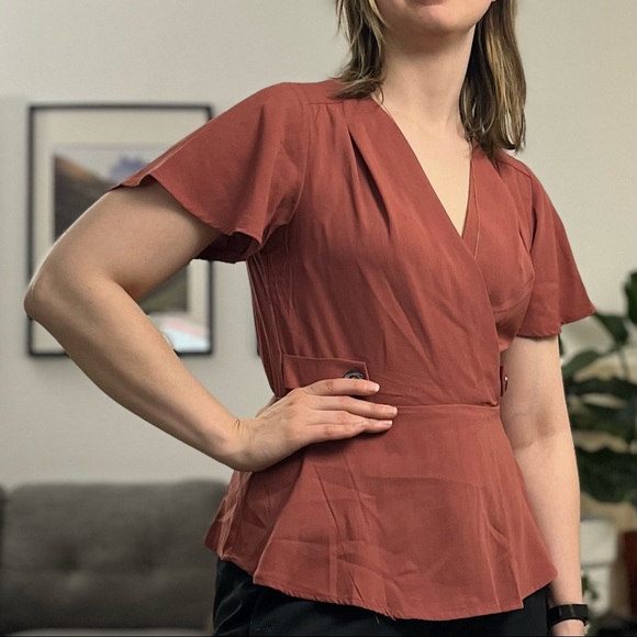 Ruffled Sleeve Deep V Wrap Style Top - Picture 3 of 4